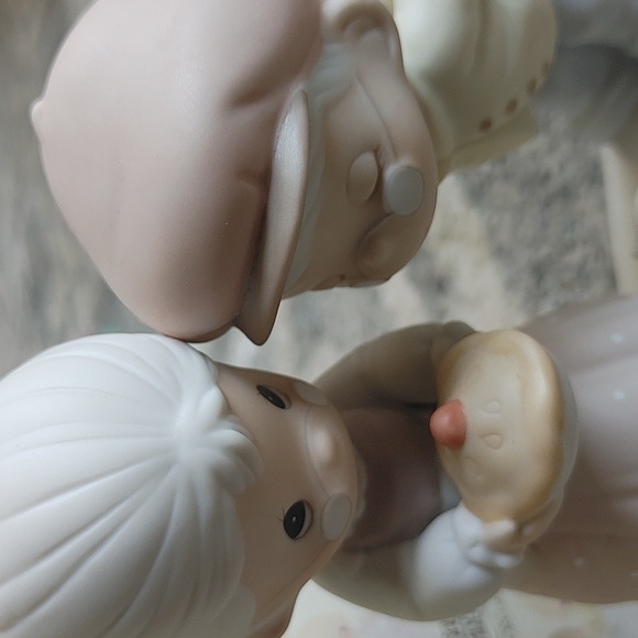 Vintage Precious Moments 1996 522333 Sweeter As The Years Go By Figure S… - Picture 3 of 12